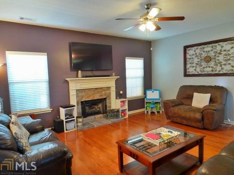 128 Hamilton Lake Dr, Lagrange, GA 30241 photo 4