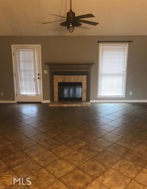 840 Lodgeview Dr, Bethlehem, GA 30620 photo 9