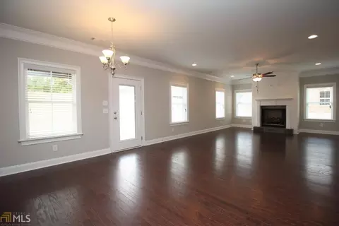 315 Linman Dr, Lagrange, GA 30241 photo 2