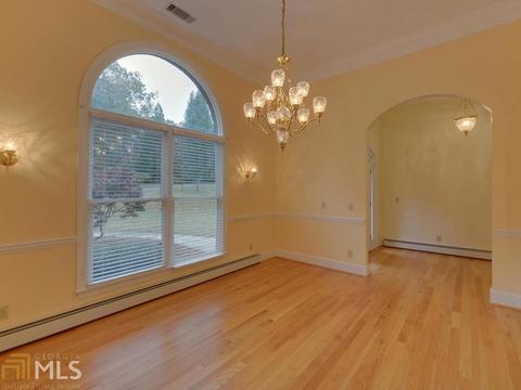 441 Braswell St, Toccoa, GA 30577 photo 4