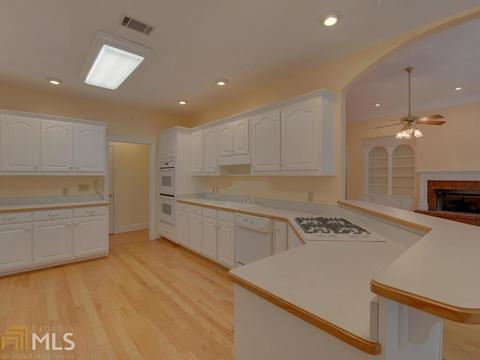 441 Braswell St, Toccoa, GA 30577 photo 10
