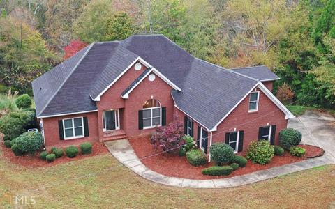 441 Braswell St, Toccoa, GA 30577 photo 2