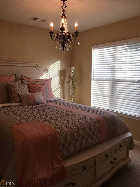 1734 Central Park Loop, Morrow, GA 30260 photo 9