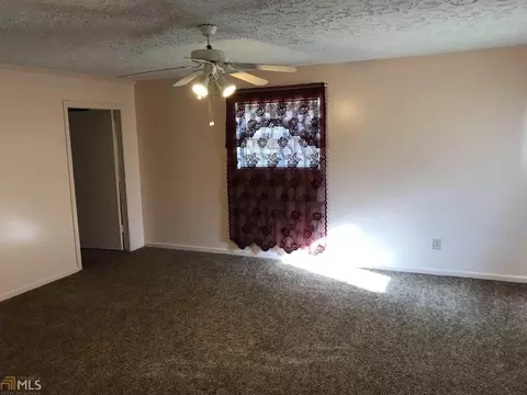 103 Sir Galahad St, Lagrange, GA 30240 photo 5
