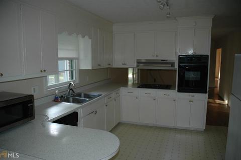 403 Ginger Cir, Lagrange, GA 30240 photo 2