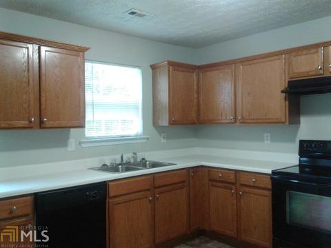 30 Green Commons Dr, Covington, GA 30016 photo 3
