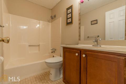 2135 Pinella Dr, Grayson, GA 30017 photo 3