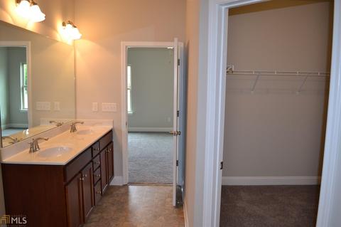525 Cottage Loop, Pendergrass, GA 30567 photo 12