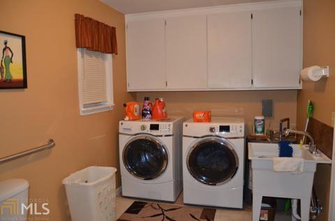 110 Camelot Dr, Dublin, GA 31021 photo 5