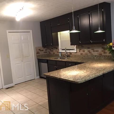 470 Freestone Dr, Newnan, GA 30265 photo 6