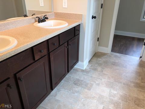 233 Needleleaf Dr, Barnesville, GA 30204 photo 10