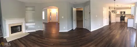 1633 Maple Trace Ct, Grayson, GA 30017 photo 2