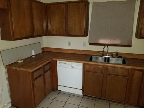 5480 Forest E, Stone Mountain, GA 30088 photo 5