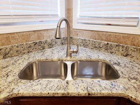 10107 Azalea Dr, Covington, GA 30014 photo 8