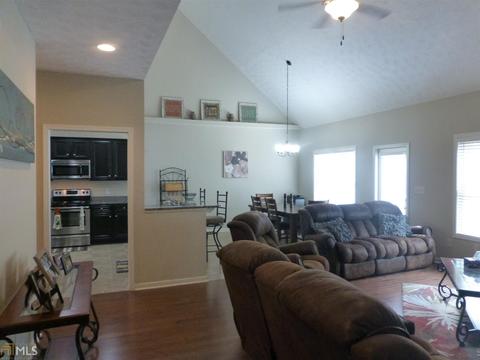 183 Edgemont Ct, Lagrange, GA 30240 photo 11