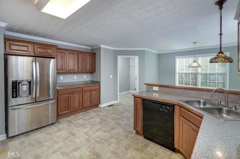 110 Waters Edge Ln, Jackson, GA 30233 photo 11