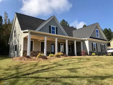 407 Ashley Glen Dr, Williamson, GA 30292 photo 2