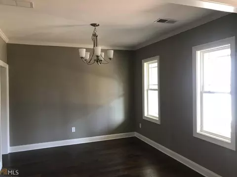 407 Ashley Glen Dr, Williamson, GA 30292 photo 6
