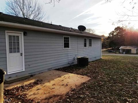 696 Phillips Dr, Monroe, GA 30656 photo 11