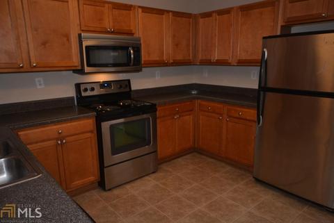 255 Lakeside Pt, Covington, GA 30016 photo 9