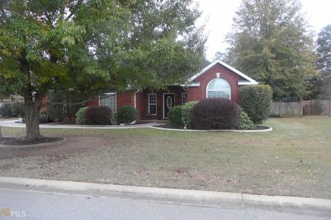 110 Limerick Dr, Warner Robins, GA 31088 photo 2