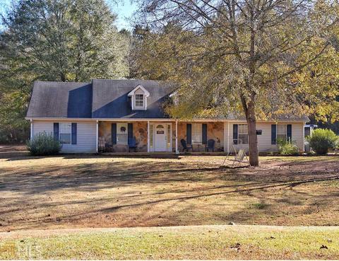 375 Five Oaks Dr, Covington, GA 30014 photo 2