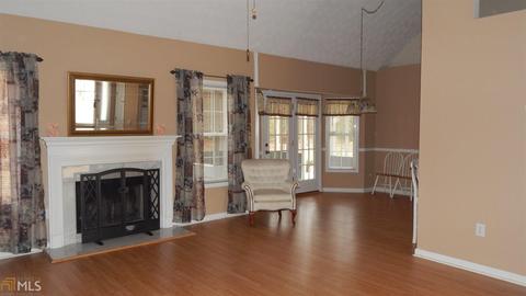 195 SE Ashton Dr SE, Covington, GA 30016 photo 5