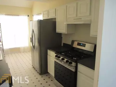 1114 Collyns Ct, Mcdonough, GA 30253 photo 10