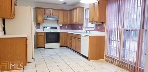 35 Willow Tree Ter, Covington, GA 30016 photo 6