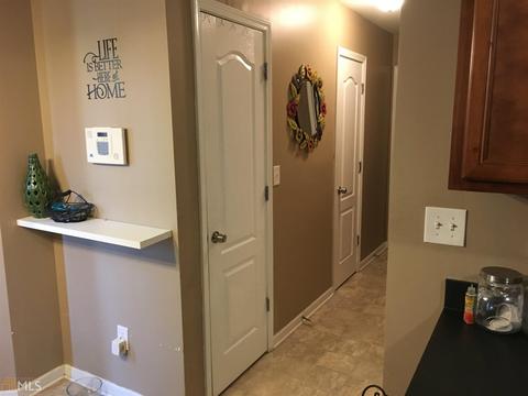 1041 Bluecoat Cir, Hampton, GA 30228 photo 4