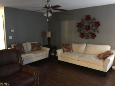 1041 Bluecoat Cir, Hampton, GA 30228 photo 5