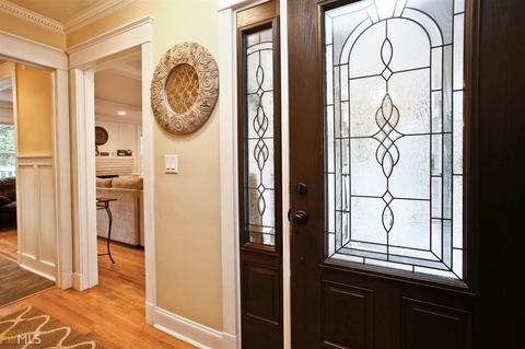 1674 E Gate Dr, Stone Mountain, GA 30087 photo 3