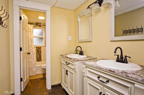 1674 E Gate Dr, Stone Mountain, GA 30087 photo 28