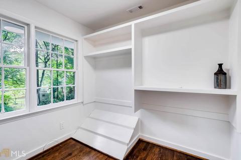 3226 N Embry Cir, Chamblee, GA 30341 photo 17
