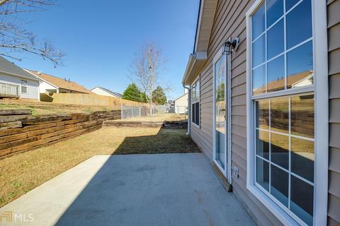6785 Biscayne Blvd, Rex, GA 30273 photo 16