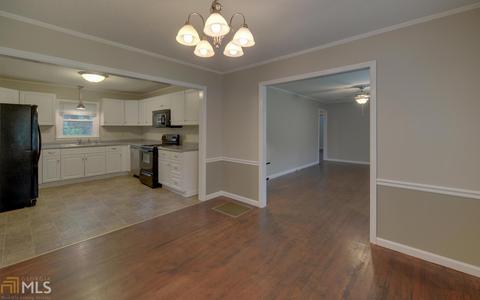 35 Poplar St, Toccoa, GA 30577 photo 9
