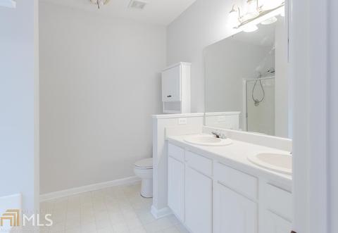 135 Libby Ln, Tyrone, GA 30290 photo 9
