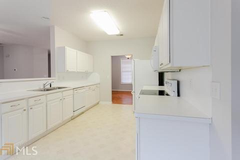 135 Libby Ln, Tyrone, GA 30290 photo 5