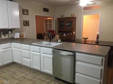 751 Wiregrass Trl, Dublin, GA 31021 photo 3