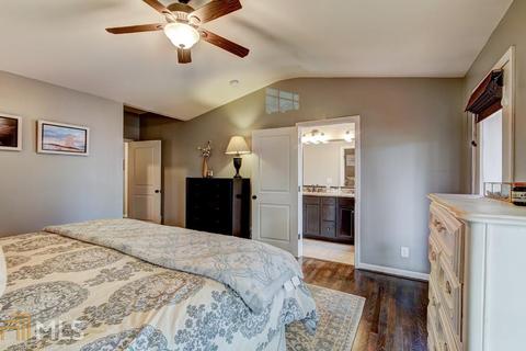 3007 Surrey Ln, Chamblee, GA 30341 photo 14