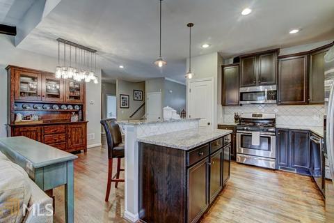 3007 Surrey Ln, Chamblee, GA 30341 photo 7