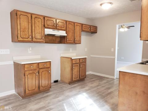 110 Dylans Ct, Covington, GA 30016 photo 9