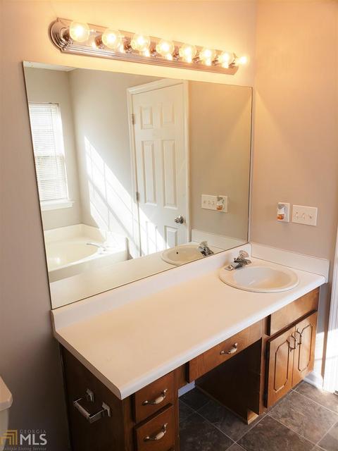 110 Dylans Ct, Covington, GA 30016 photo 6