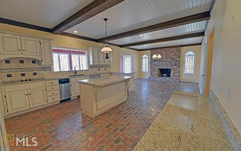 226 Overbrook Dr, Toccoa, GA 30577 photo 11