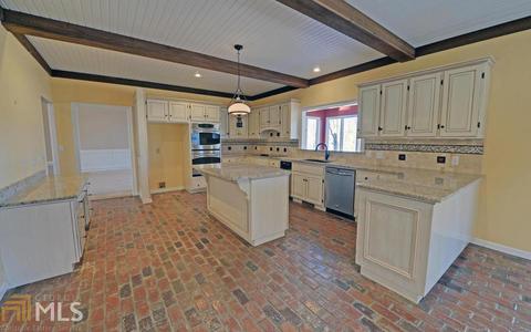 226 Overbrook Dr, Toccoa, GA 30577 photo 10
