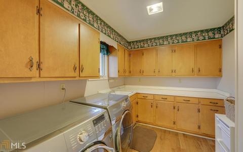 37 Ayers Creek Dr, Toccoa, GA 30577 photo 4