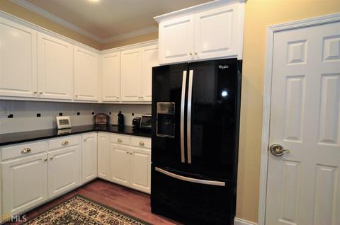 105 Riverbluff Dr, Lagrange, GA 30240 photo 10