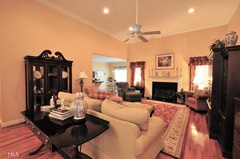 105 Riverbluff Dr, Lagrange, GA 30240 photo 6