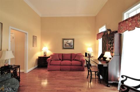 105 Riverbluff Dr, Lagrange, GA 30240 photo 5