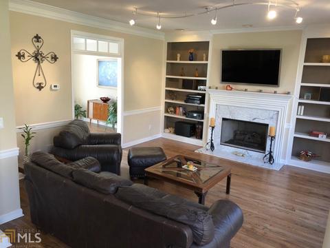 211 Forestview Dr, Suwanee, GA 30024 photo 7